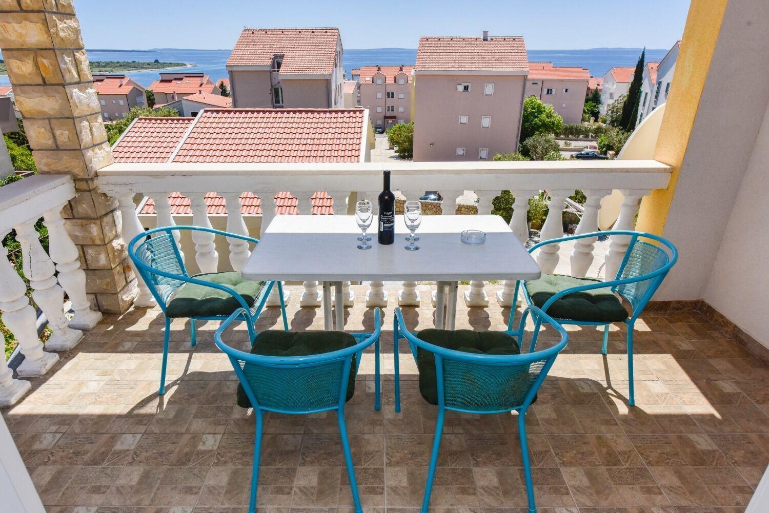 Apartments Mark - 200 M From Sea Novalja Eksteriør billede